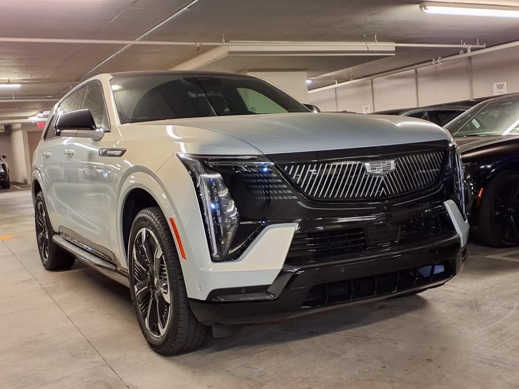 New 2026 Cadillac Escalade IQL Luxury AWD/4WD image 3