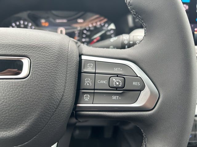 Used 2026 Jeep Compass Limited AWD/4WD image 20