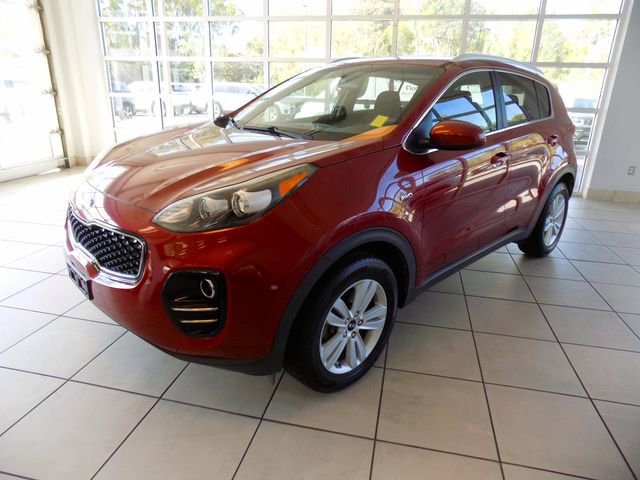 Used 2017 Kia Sportage LX w/ LX Popular Package image 3