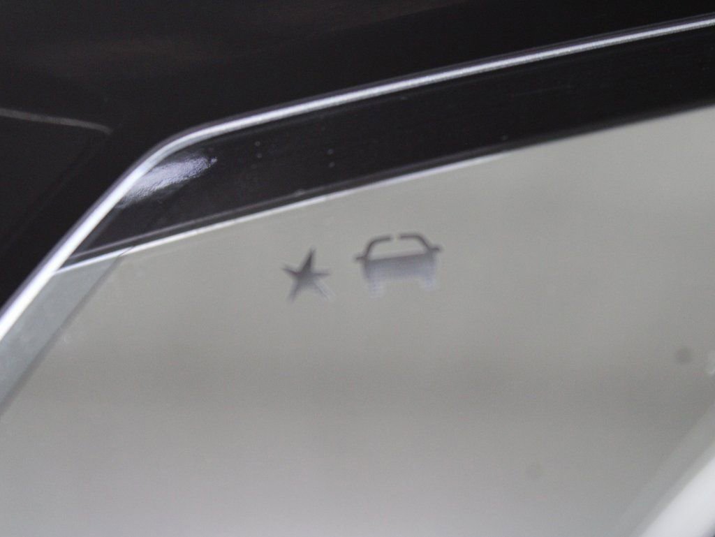 Used 2024 GMC Yukon XL SLT w/ SLT Luxury Package image 74