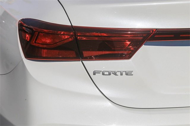 Certified 2023 Kia Forte LXS image 11