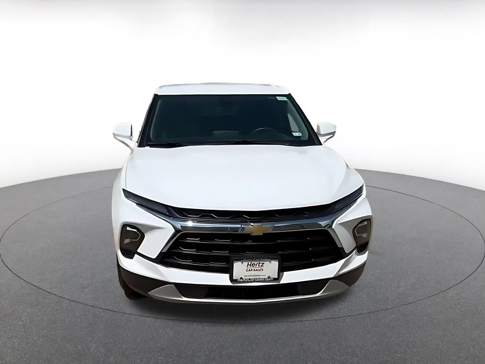 Used 2026 Chevrolet Blazer LT FWD image 4