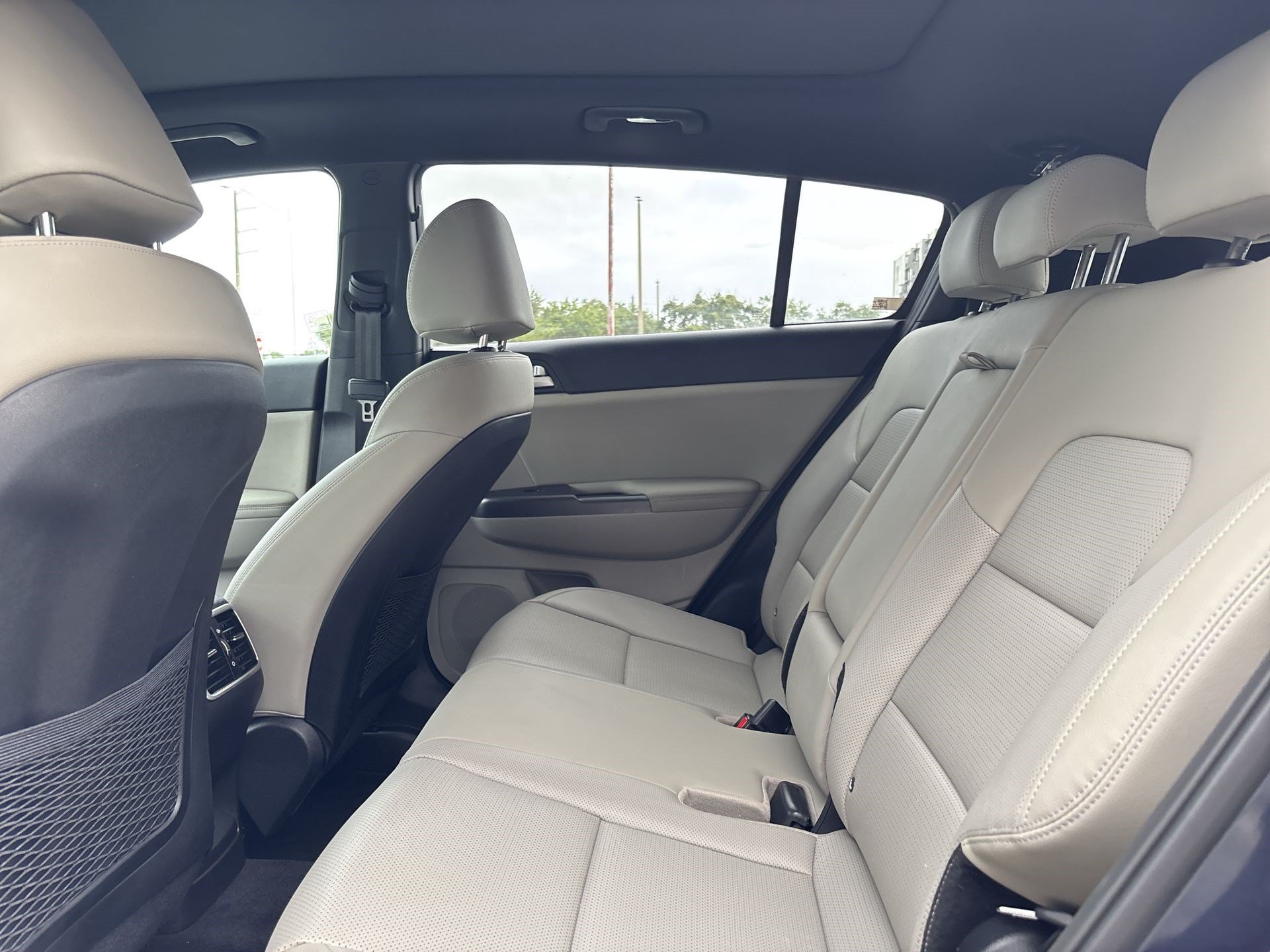 Certified 2022 Kia Sportage Nightfall Edition FWD image 22