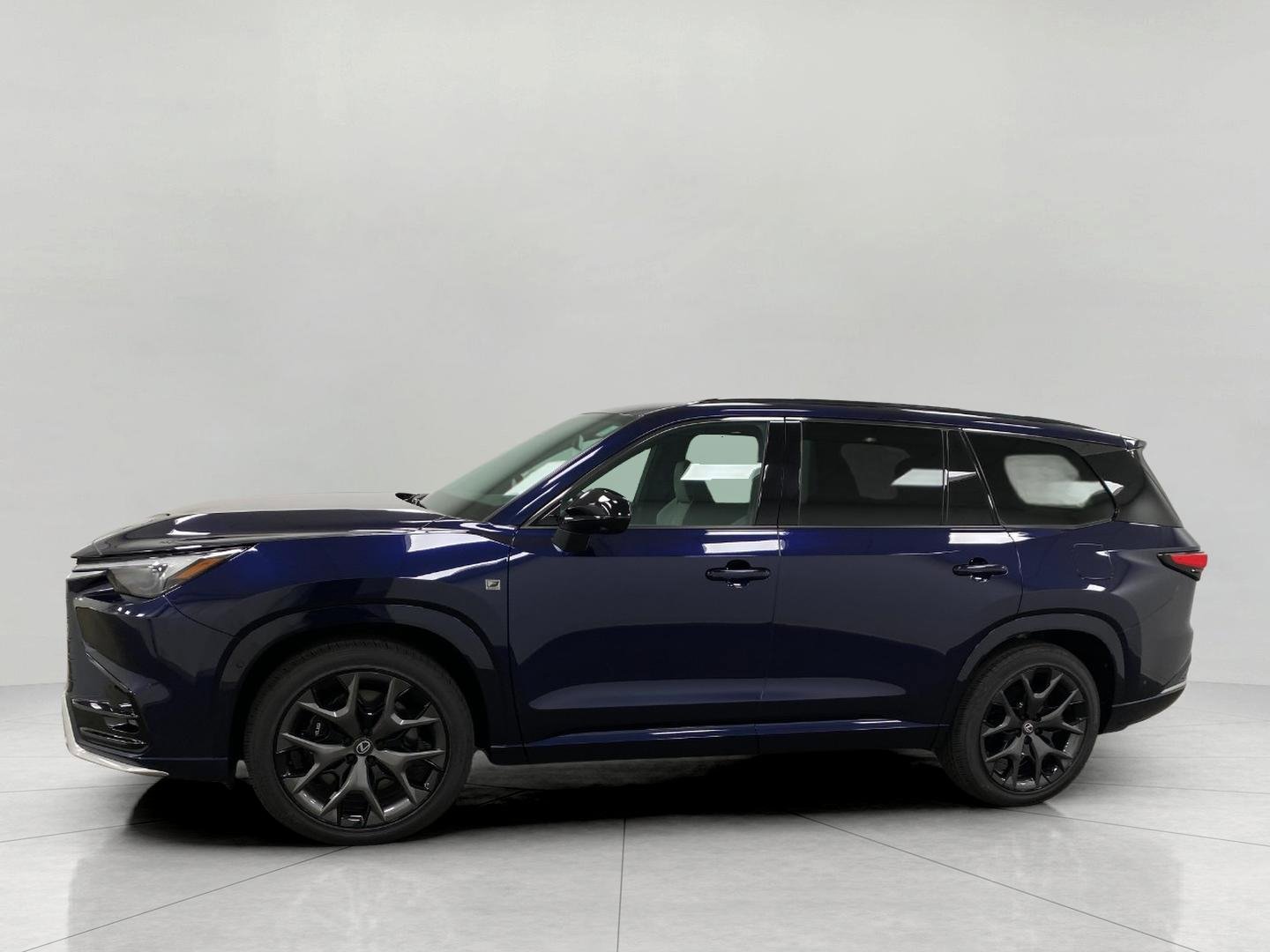 New 2026 Lexus TX 500h AWD image 9