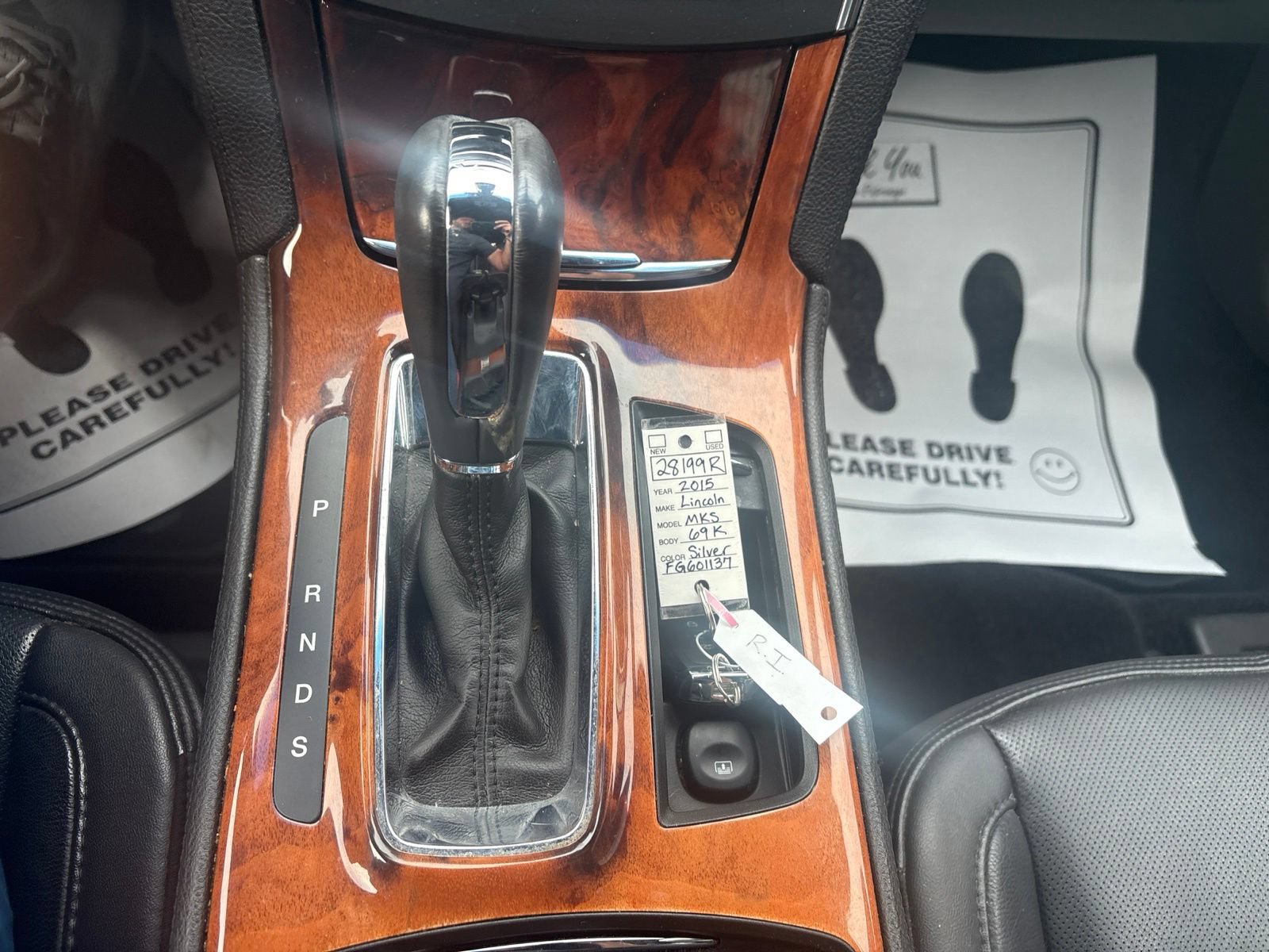 Used 2015 Lincoln MKS AWD w/ Equipment Group 101A image 33