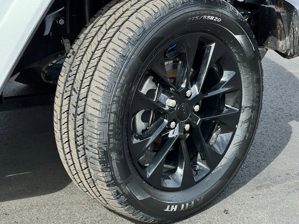 Used 2023 Jeep Wrangler Unlimited Sahara w/ Cold Weather Group image 12