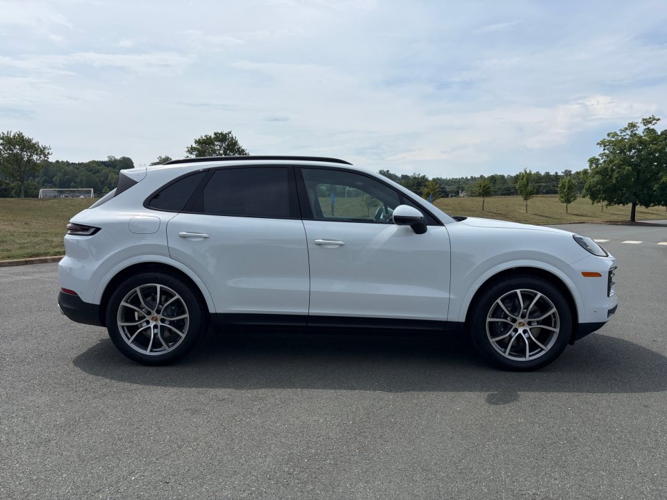 New 2026 Porsche Cayenne AWD/4WD image 8