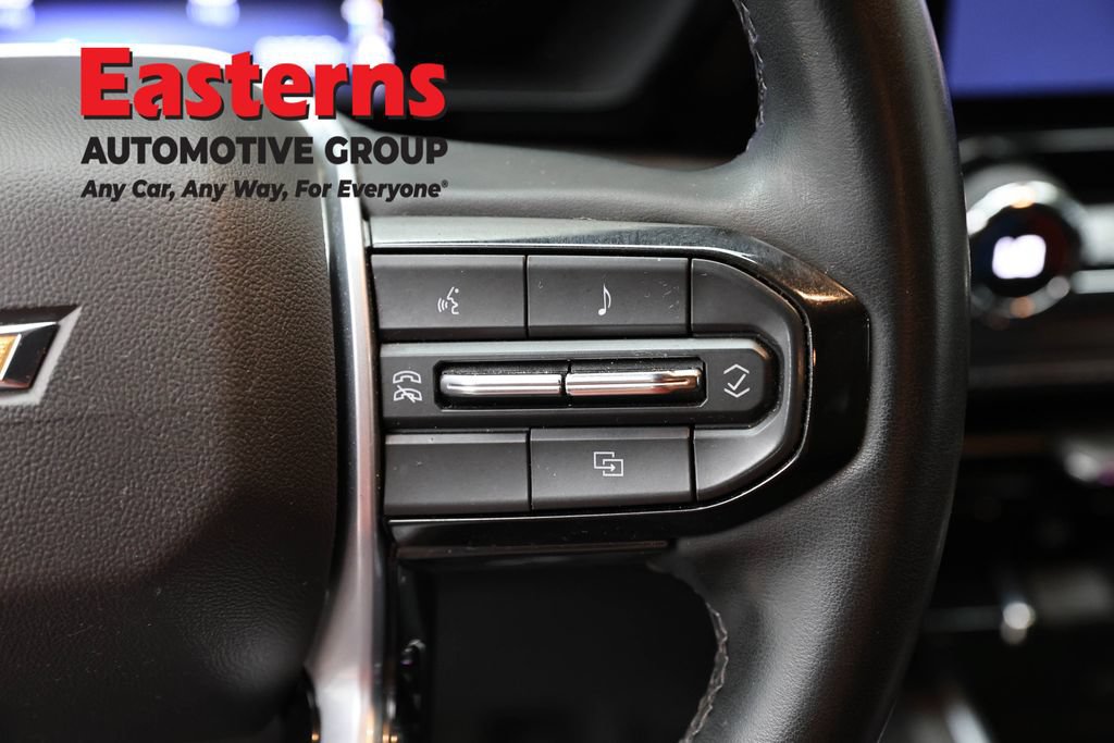 Used 2023 Chevrolet Colorado LT w/ LT Convenience Package AWD/4WD image 16