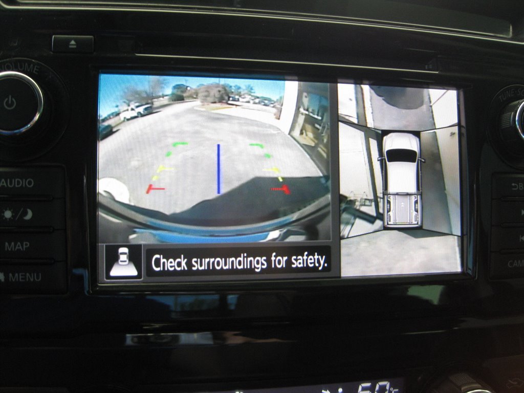 Used 2019 Nissan Titan Platinum Reserve image 21
