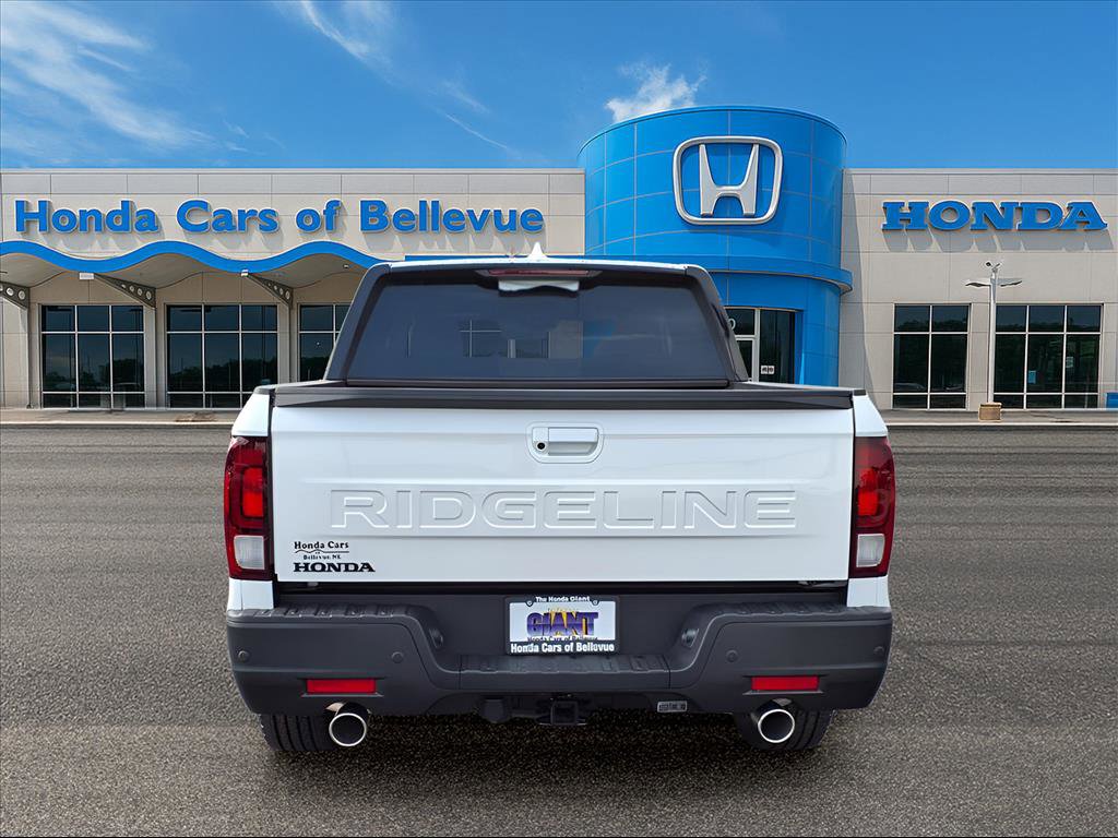 New 2026 Honda Ridgeline Black Edition image 4