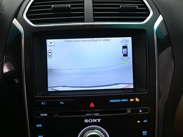 Used 2017 Ford Explorer Limited image 19