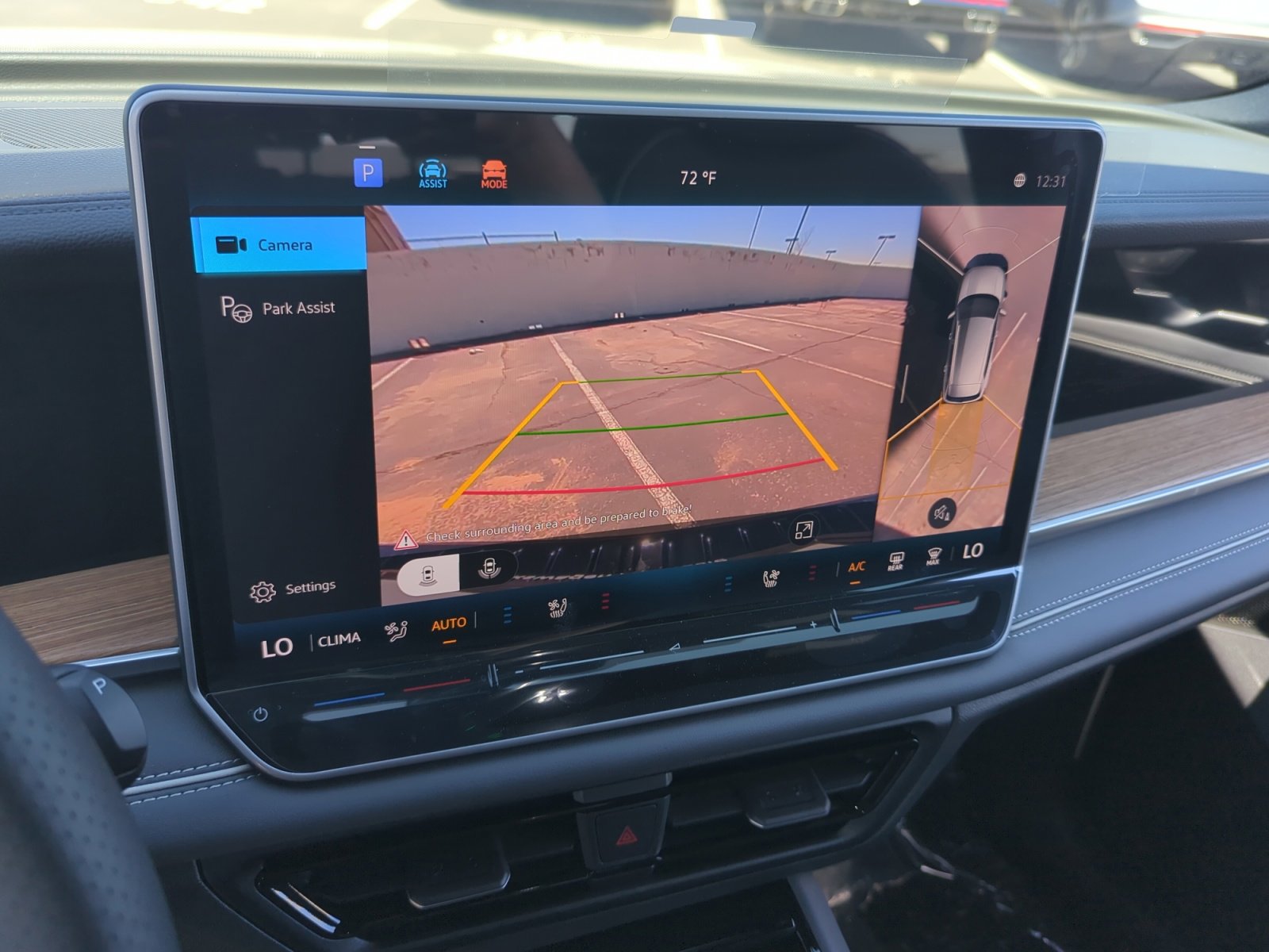 New 2026 Volkswagen Tiguan SEL R-Line image 28