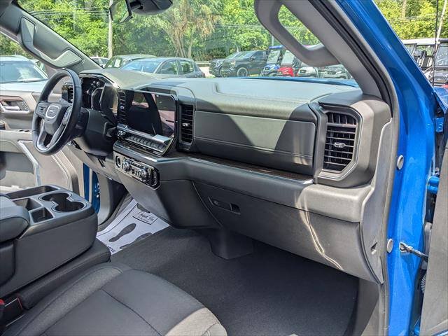 Used 2024 GMC Sierra 1500 Elevation AWD/4WD image 19