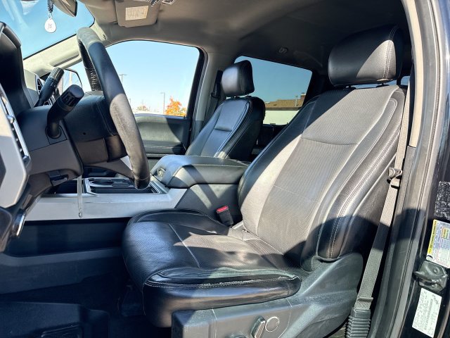 Used 2017 Ford F250 Lariat w/ Chrome Package AWD/4WD image 11