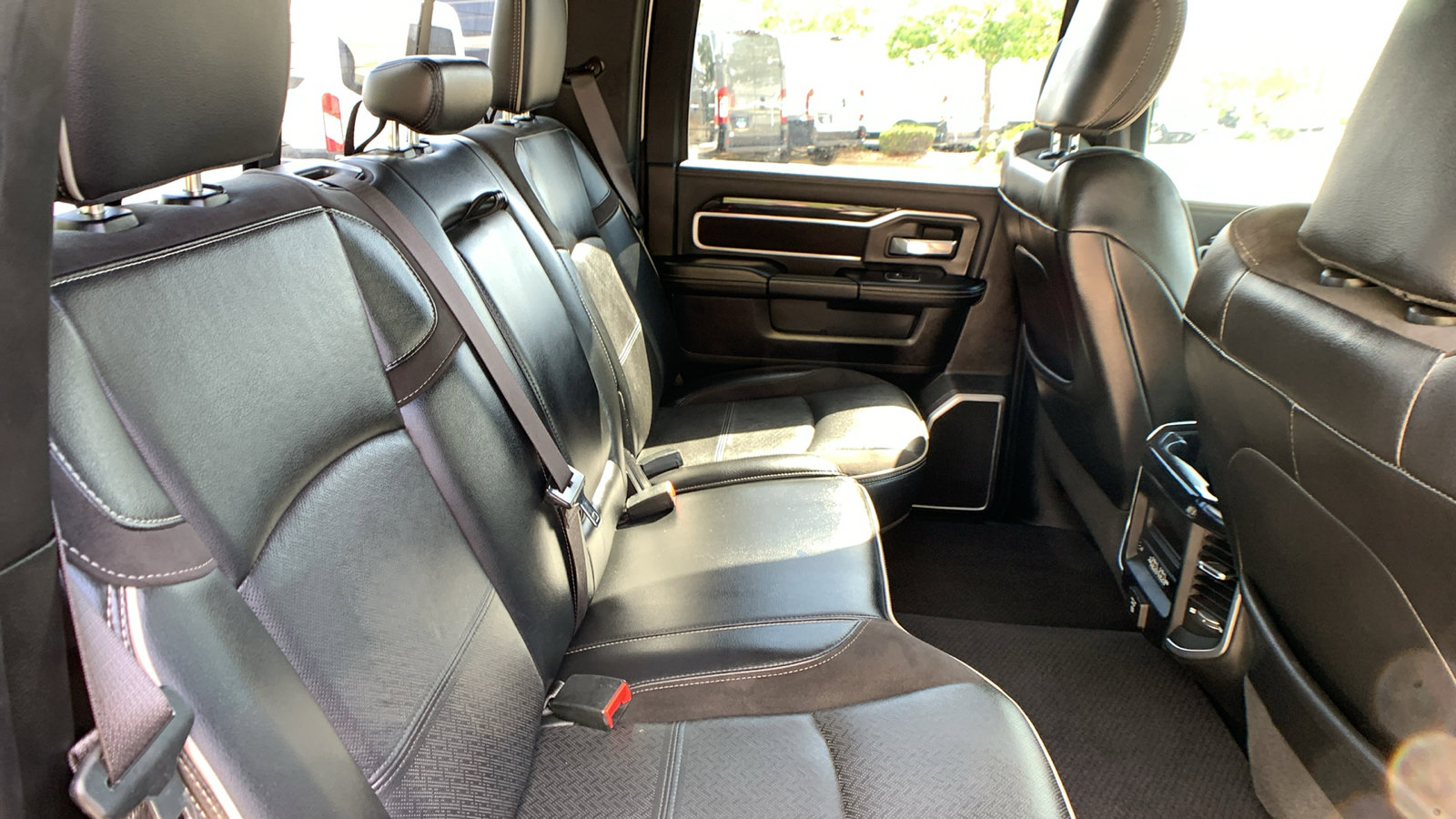 Used 2020 RAM 2500 Laramie AWD/4WD image 29