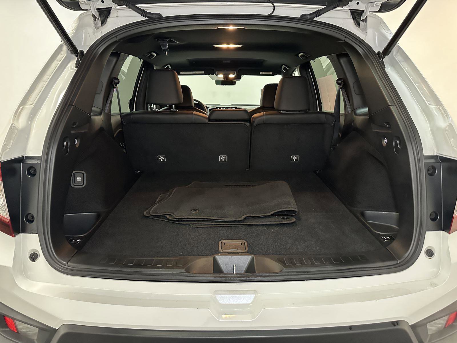 Certified 2024 Honda Passport Black Edition image 33