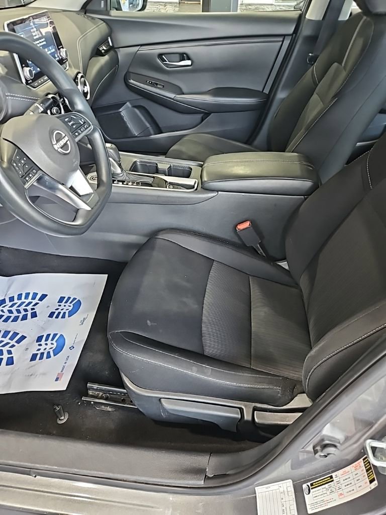 Used 2024 Nissan Sentra SV image 26