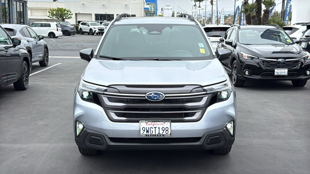 Used 2026 Subaru Forester Limited AWD/4WD image 2