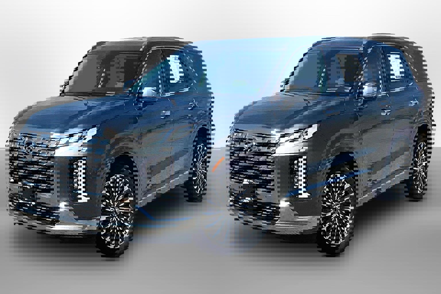 Used 2023 Hyundai Palisade Calligraphy image 13