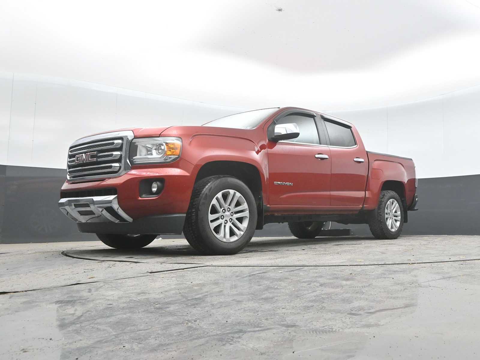 Used 2015 GMC Canyon SLT w/ Driver Alert Package AWD/4WD image 26