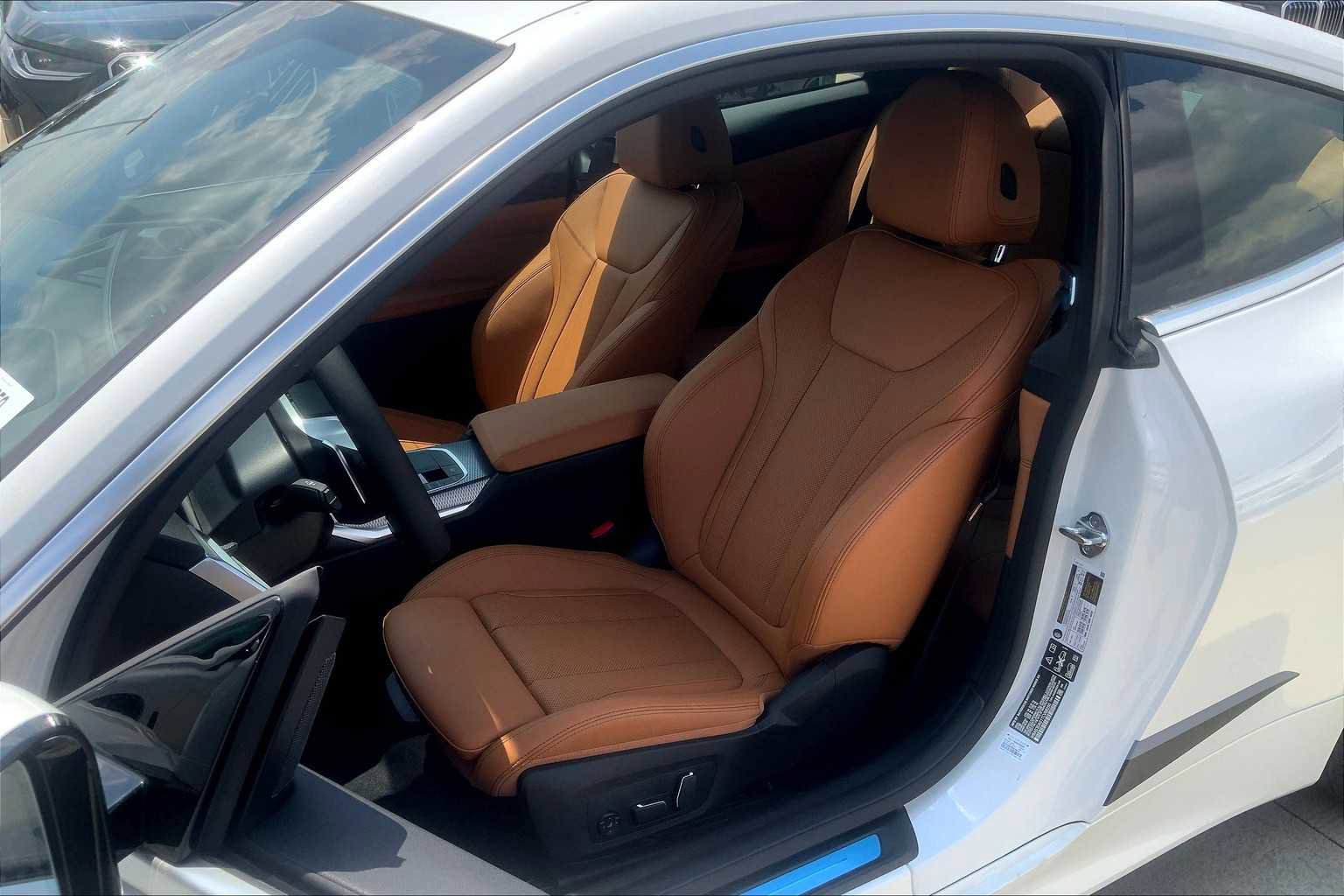 New 2026 BMW 430i xDrive Coupe w/ Premium Package image 8