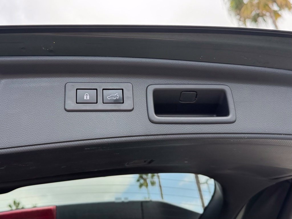 Used 2024 Subaru Forester Premium AWD/4WD image 11
