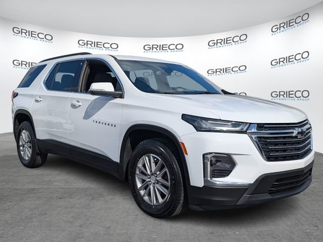 Used 2023 Chevrolet Traverse LT