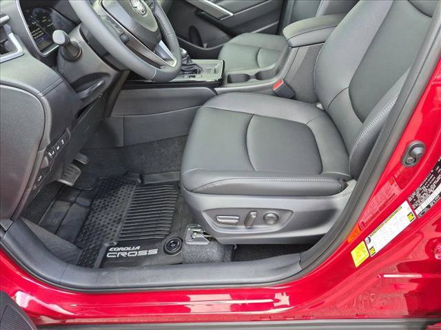 New 2026 Toyota Corolla Cross XLE w/ Convenience Package AWD/4WD image 4