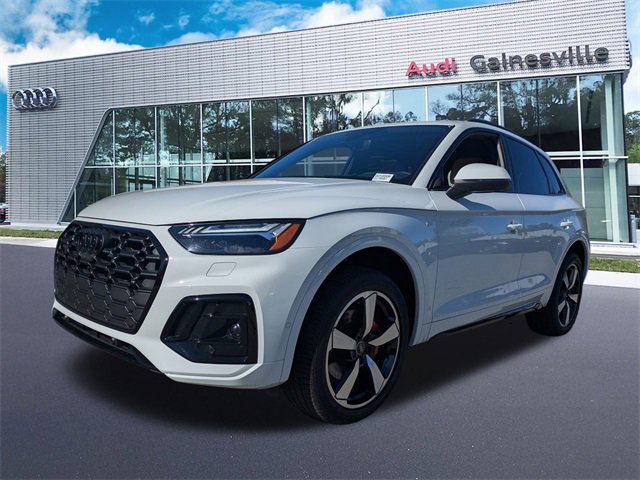 Used 2024 Audi Q5 2.0T Prestige