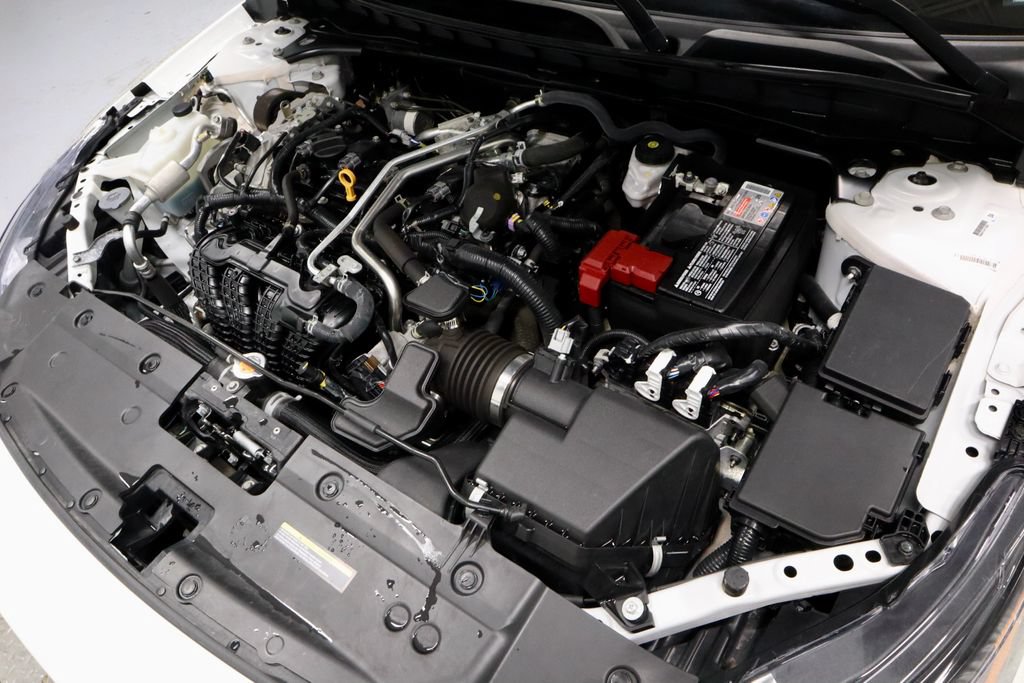 Certified 2025 Nissan Altima 2.5 SV FWD image 16