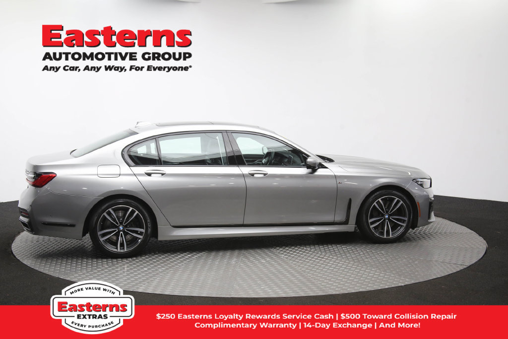 Used 2020 BMW 750i xDrive w/ Executive Package AWD/4WD image 49