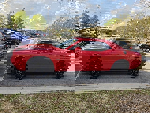 Used 2018 Dodge Challenger R/T Plus image 3
