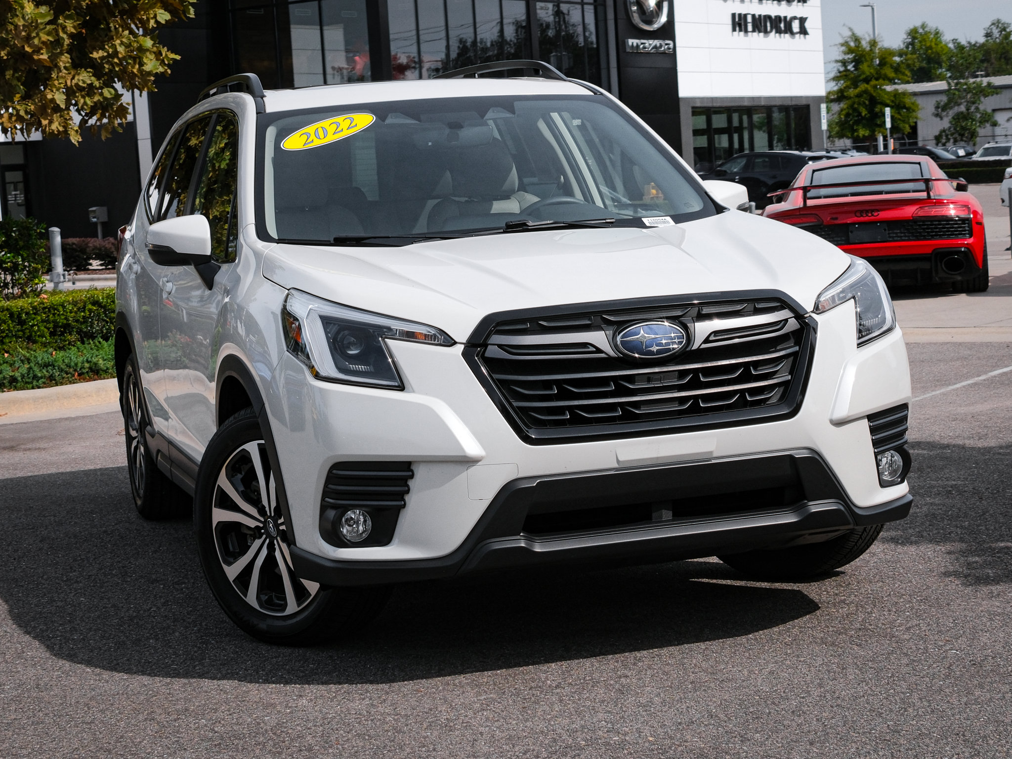 Used 2022 Subaru Forester Limited AWD/4WD image 2