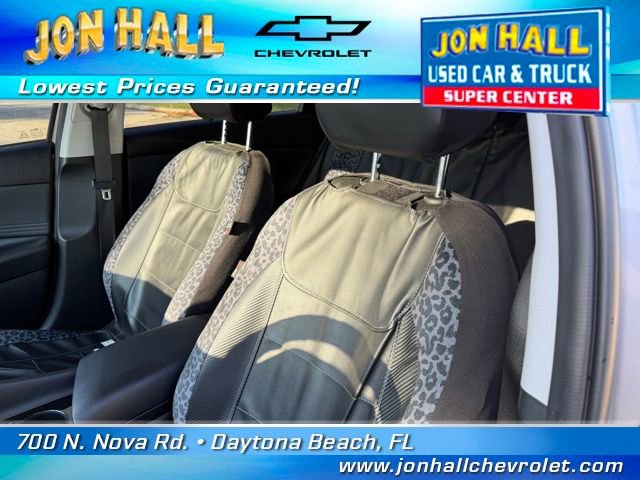Used 2023 Hyundai Elantra SEL w/ Convenience Package image 17