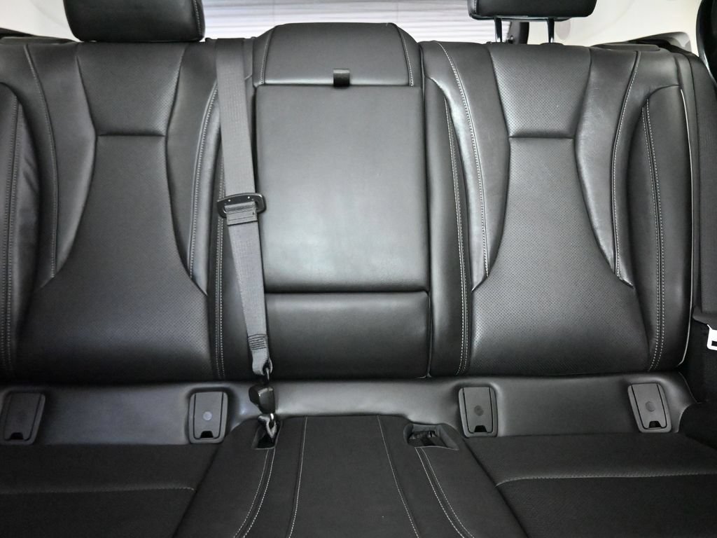 Used 2021 Buick Envision Essence AWD/4WD image 28