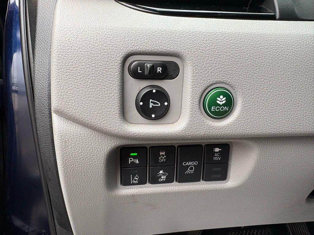 Used 2017 Honda Ridgeline RTL-E image 22