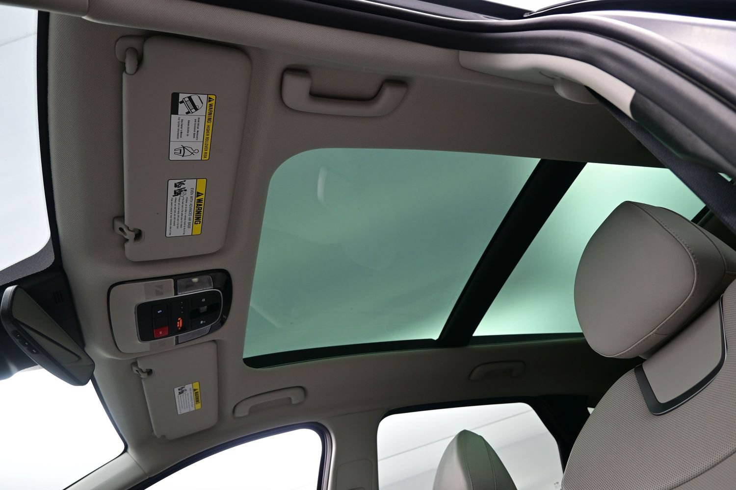 Certified 2024 Hyundai Tucson Limited AWD/4WD image 19