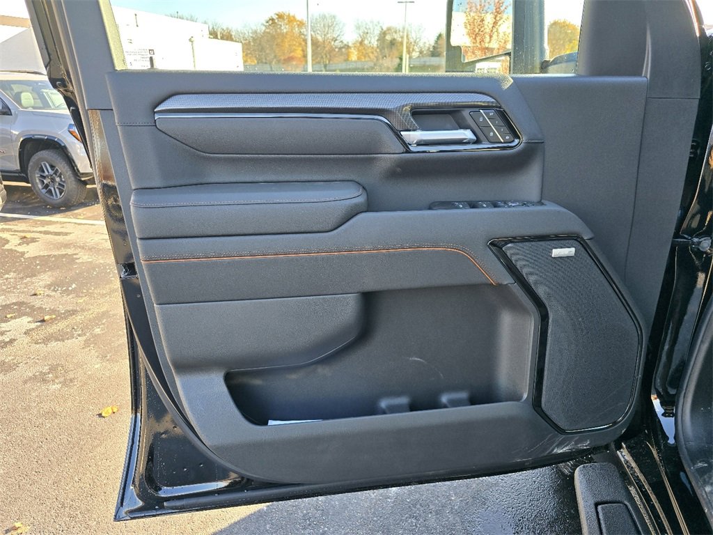 New 2026 GMC Sierra 3500 AT4 w/ AT4 Premium Plus Package image 10