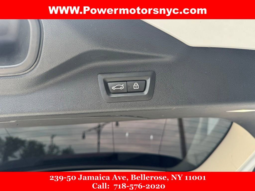 Used 2022 BMW X7 xDrive40i w/ Premium Package AWD/4WD image 26