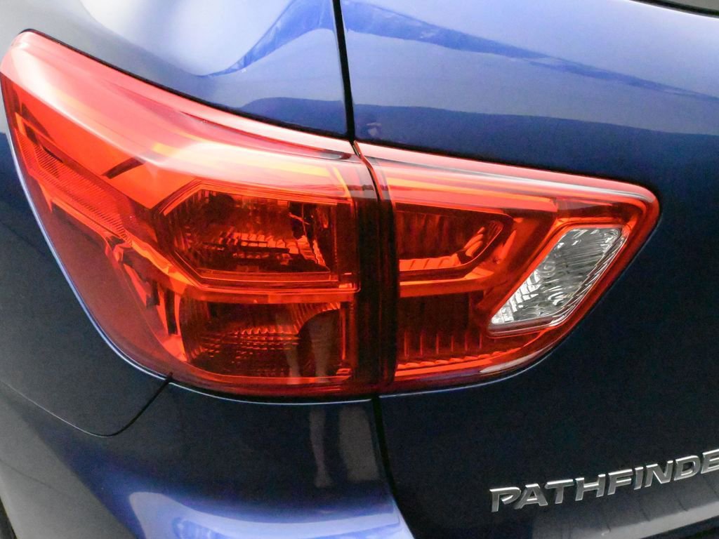 Certified 2020 Nissan Pathfinder S AWD/4WD image 10