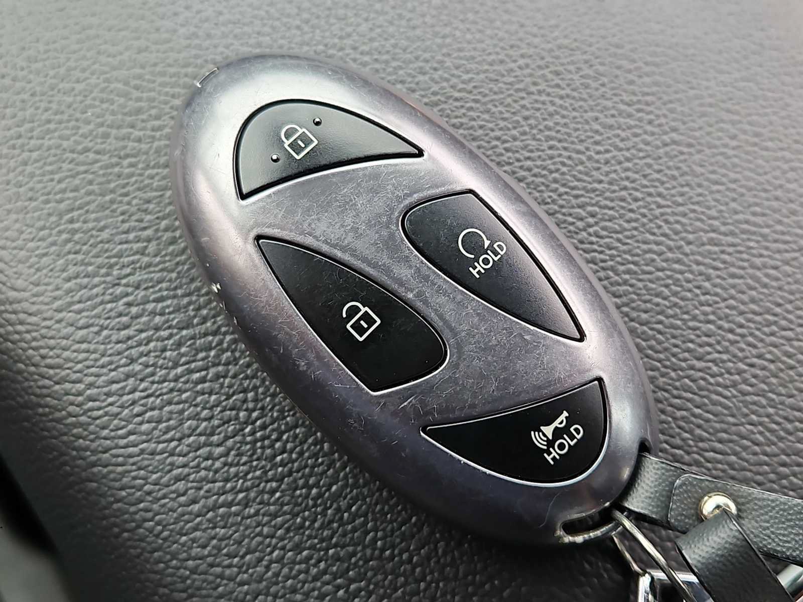 Used 2025 Hyundai Elantra Hybrid FWD image 34