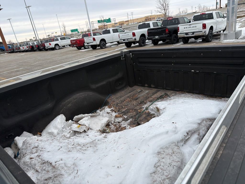 Used 2011 Ford F150 XLT w/ XLT Chrome Pkg image 24