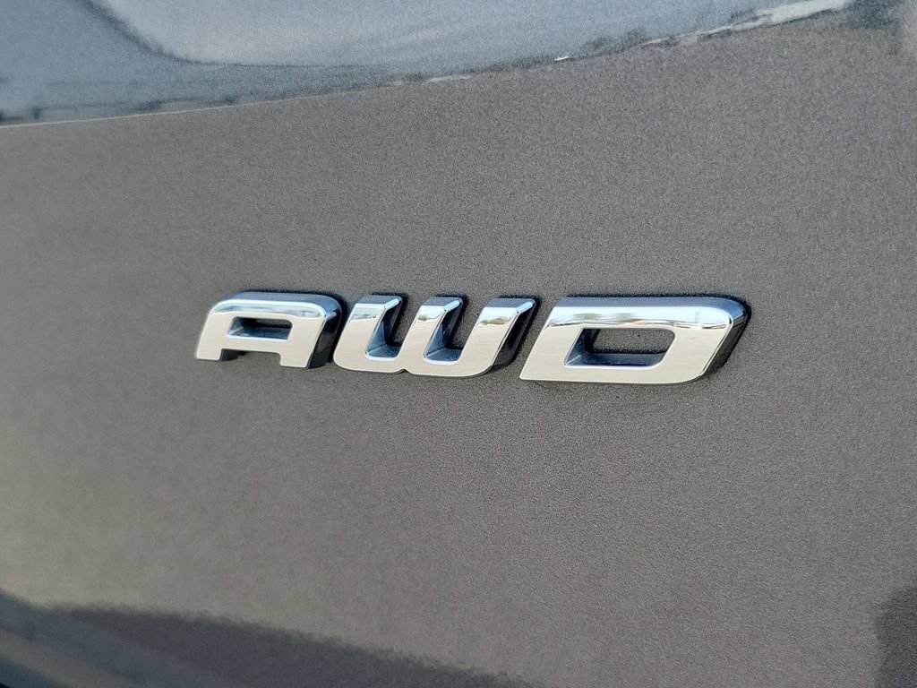 Used 2024 Ford Edge SEL w/ Convenience Package AWD/4WD image 6