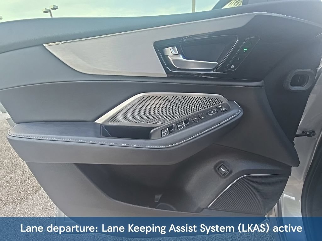 Certified 2024 Acura MDX w/ Technology Package FWD image 16