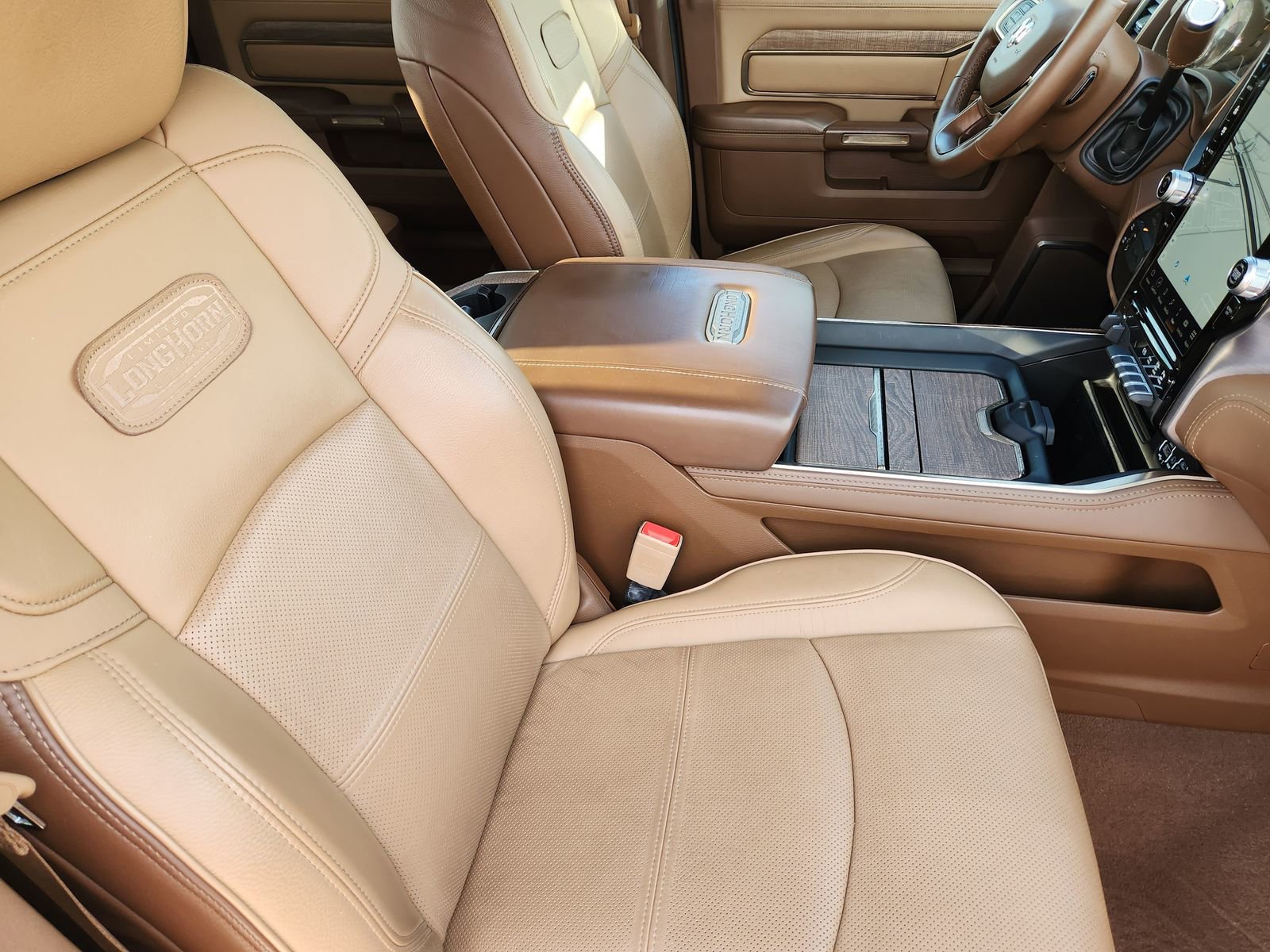 Used 2022 RAM 2500 Limited image 26