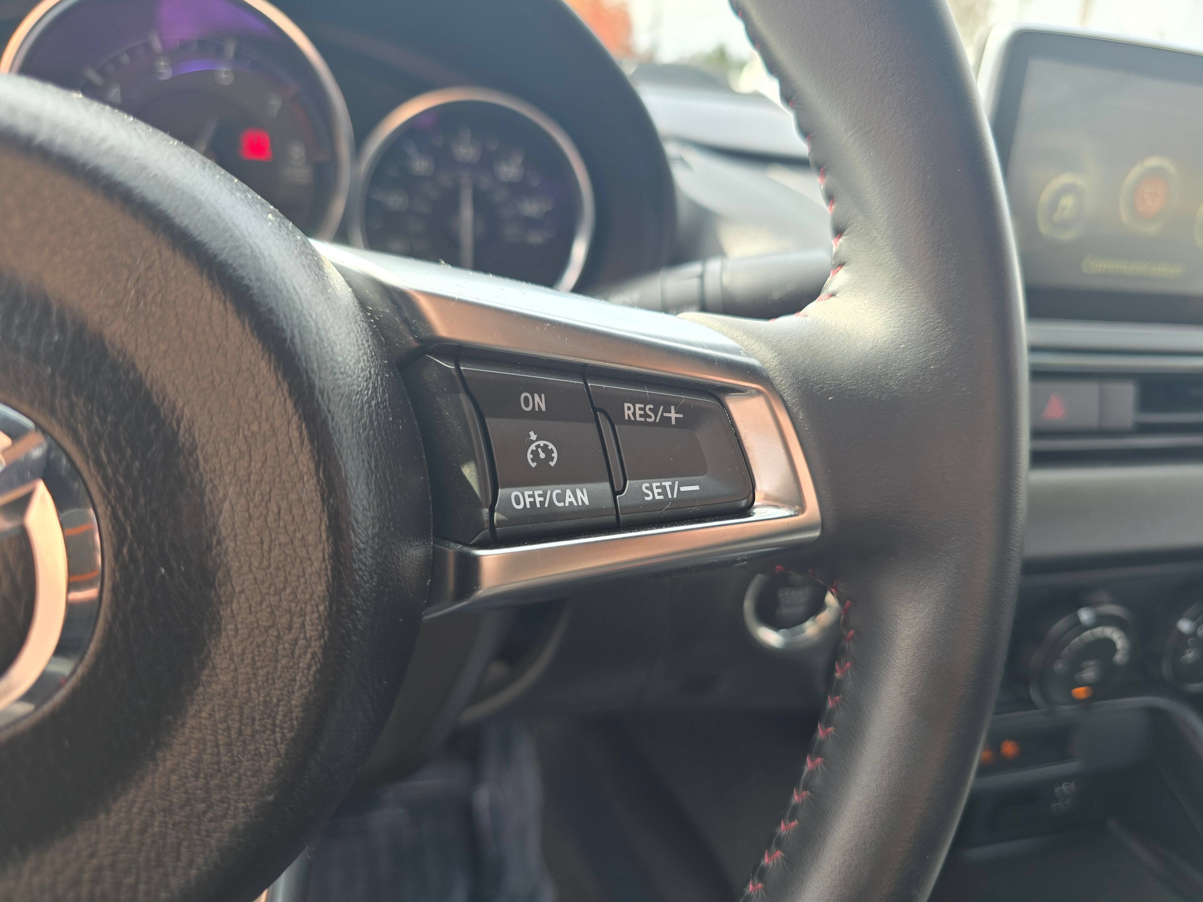 Used 2016 MAZDA MX-5 Miata Club RWD image 23