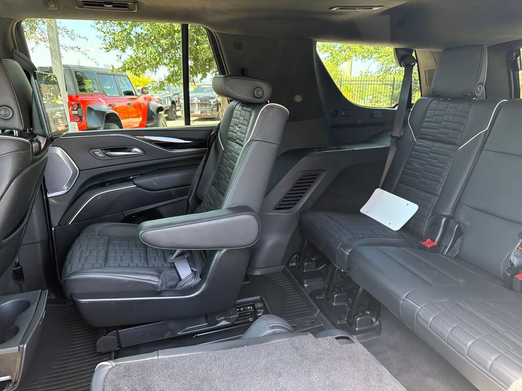 Used 2024 Cadillac Escalade V w/ LPO, Floor Liner Package AWD/4WD image 34