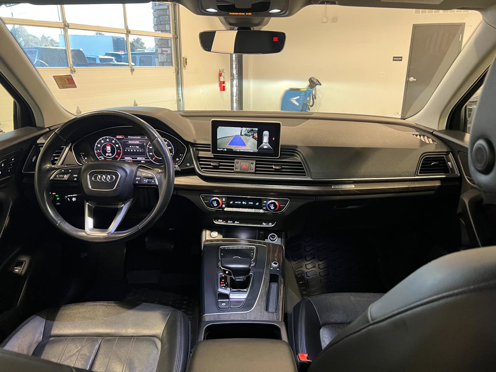 Used 2018 Audi Q5 2.0T Premium image 30