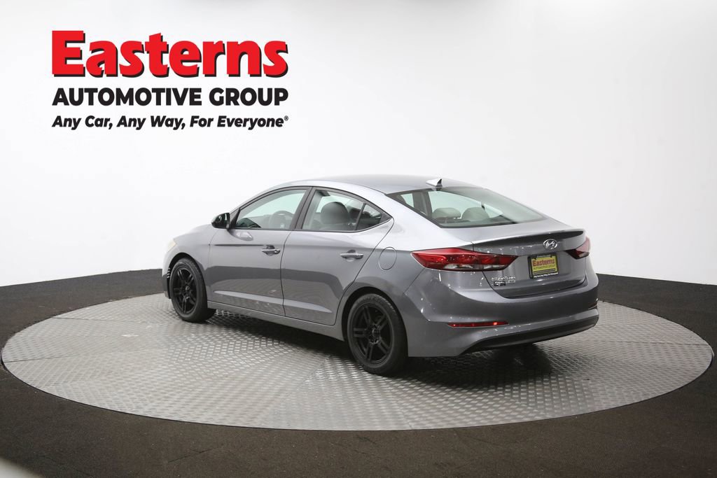 Used 2017 Hyundai Elantra SE w/ Cargo Package image 60