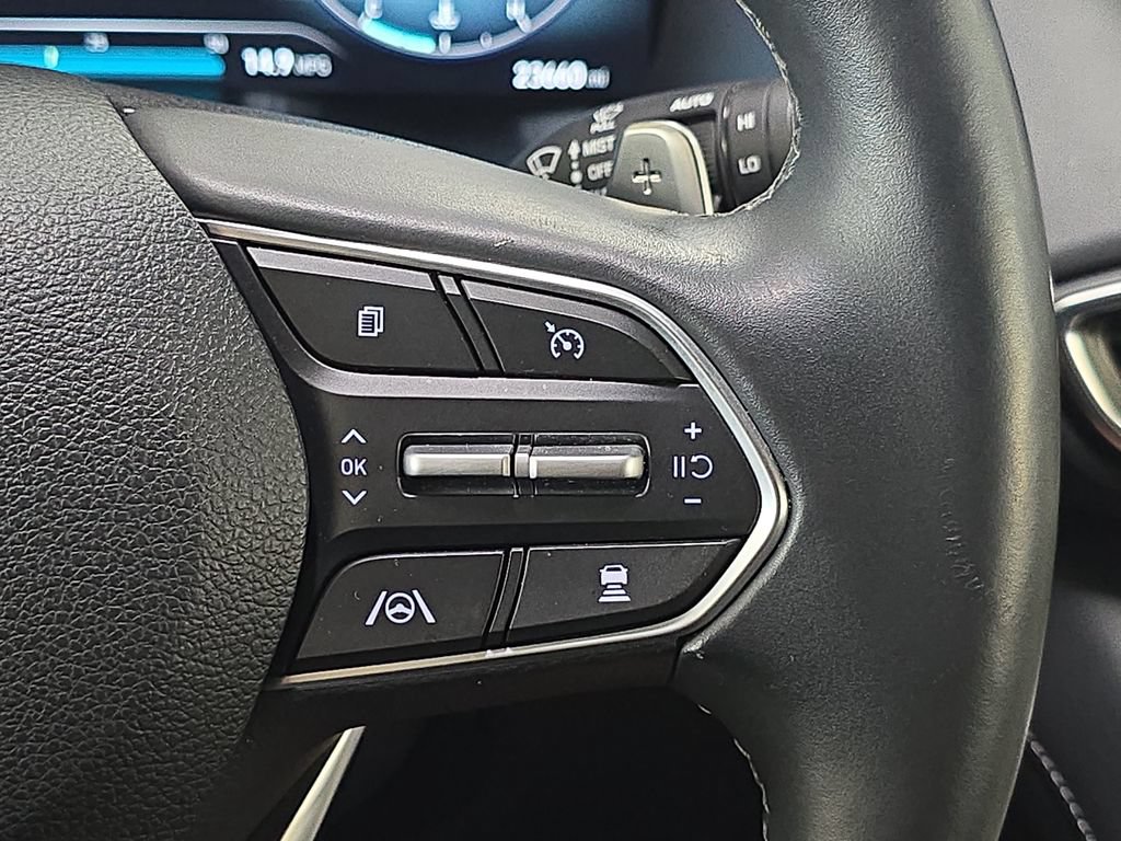 Used 2022 Hyundai Santa Fe Limited FWD image 21